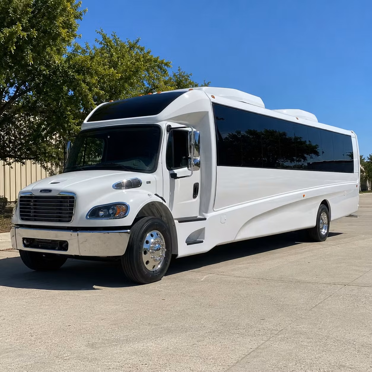 25 passenger minibus