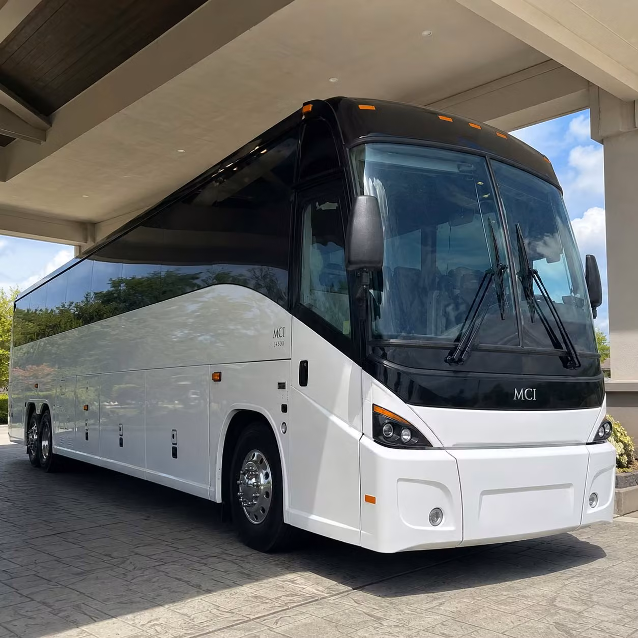find exactly what your business needs for employee transportation in paterson