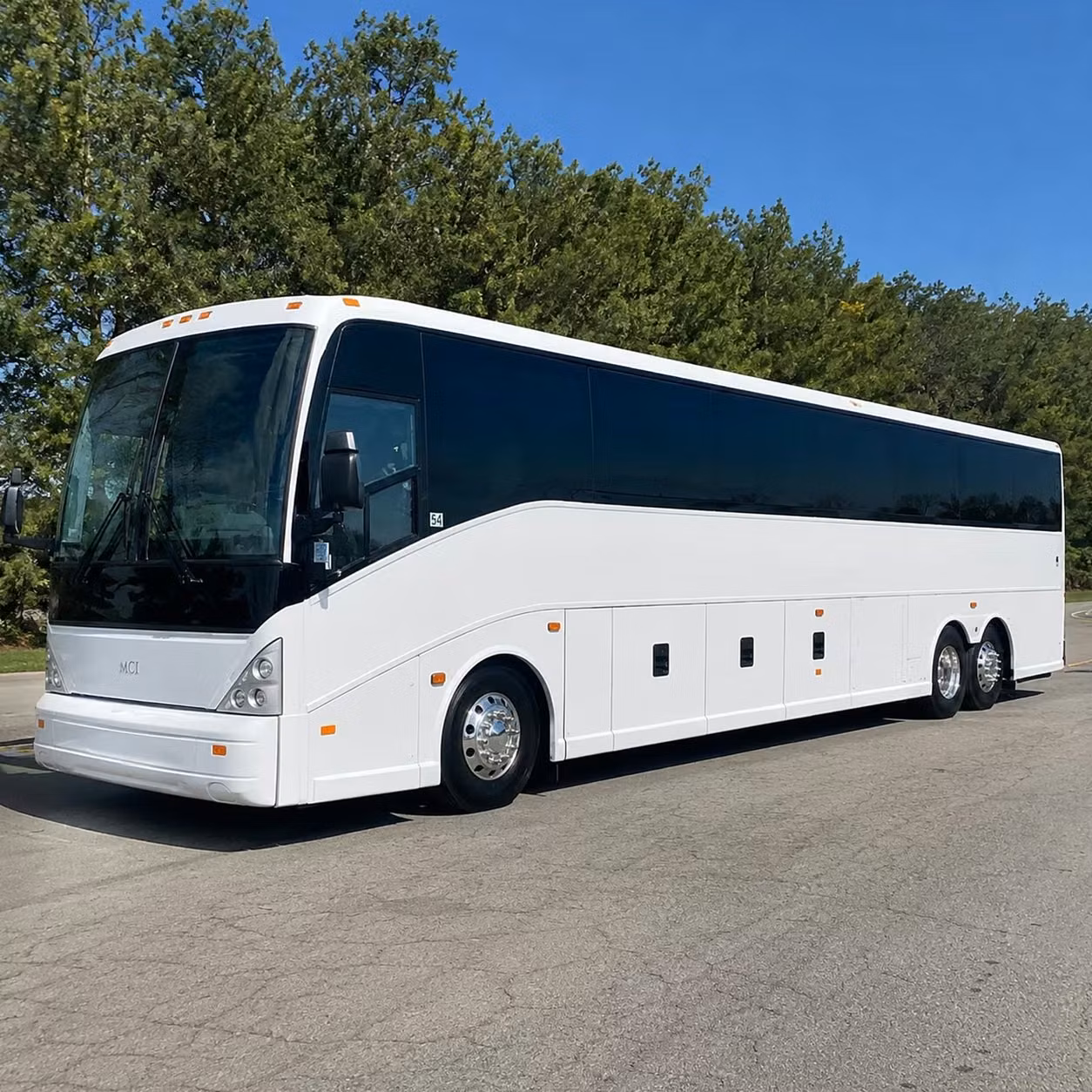 paterson groups flying out of newark liberty international airport have a reliable shuttle option
