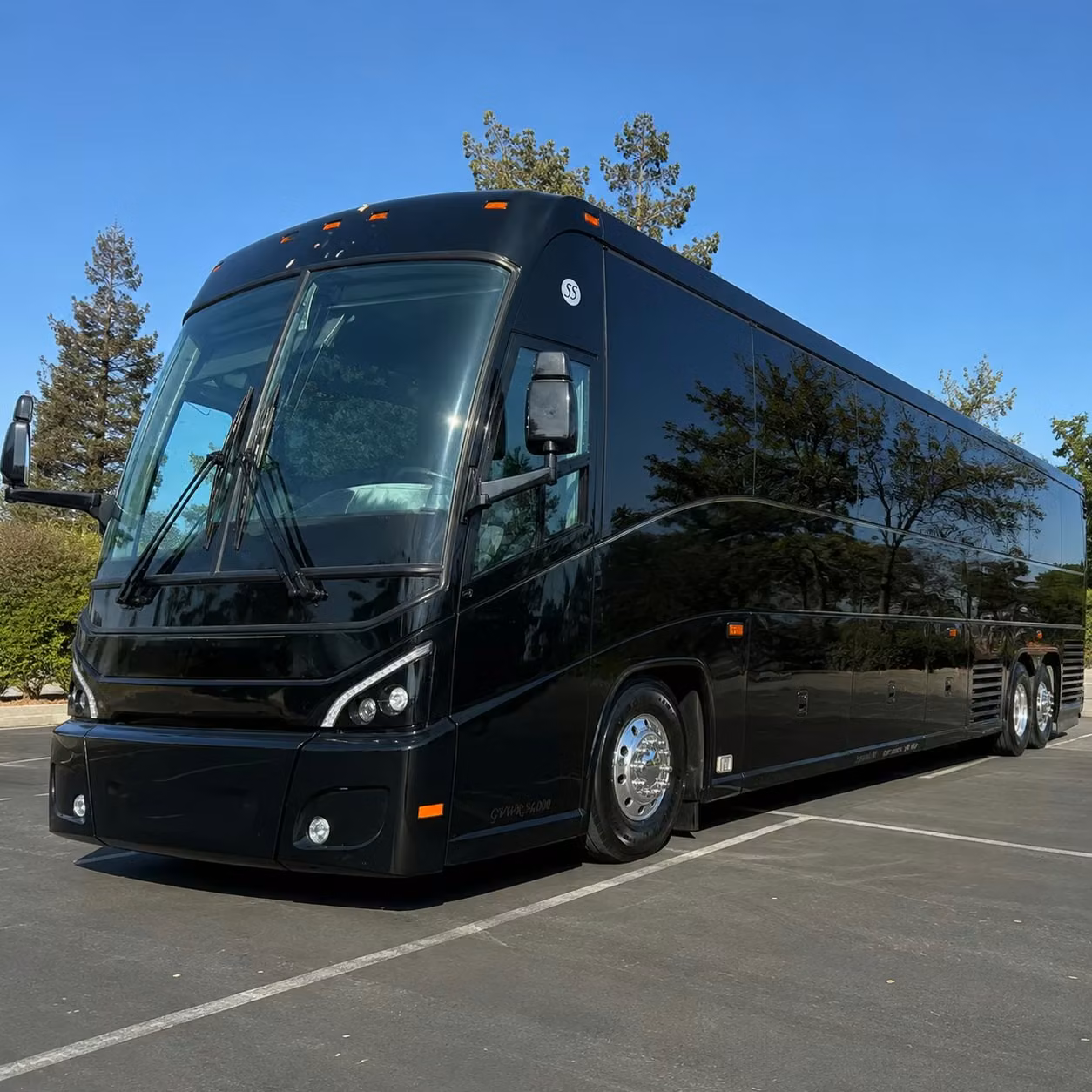 what amenities can groups expect on long distance buses from paterson